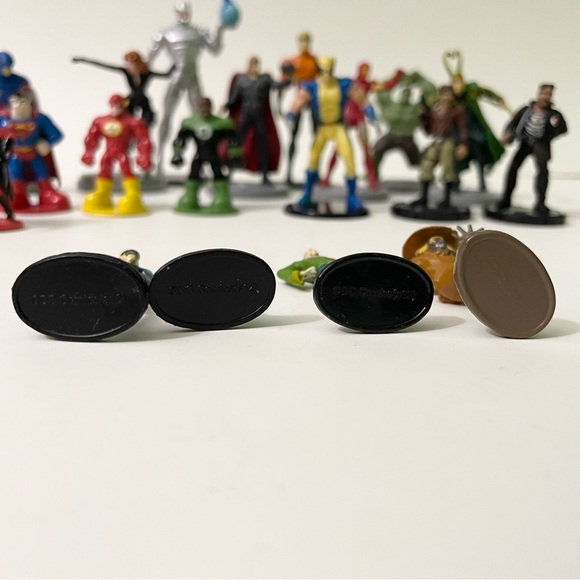 Superhero Action Figure Lot Marvel DC Comics Assorted Sizes - Picture 3 of 15